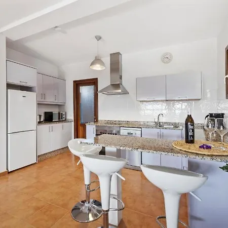 Βίλα Lanzarote 3 Islands - Pool Heated