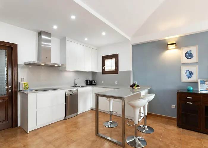 Lanzarote 3 Islands - Pool Heated Villa Playa Blanca (Lanzarote)